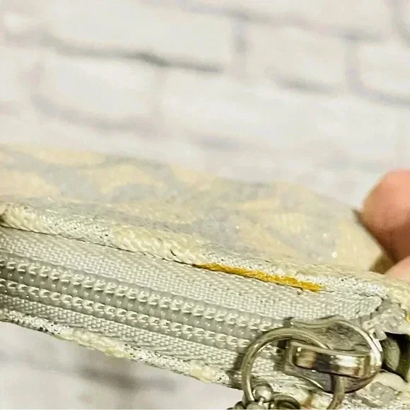 Coach Cream With Signature C’s in Metallic Silver, Silver Hardware Grey Leather - Picture 3 of 8